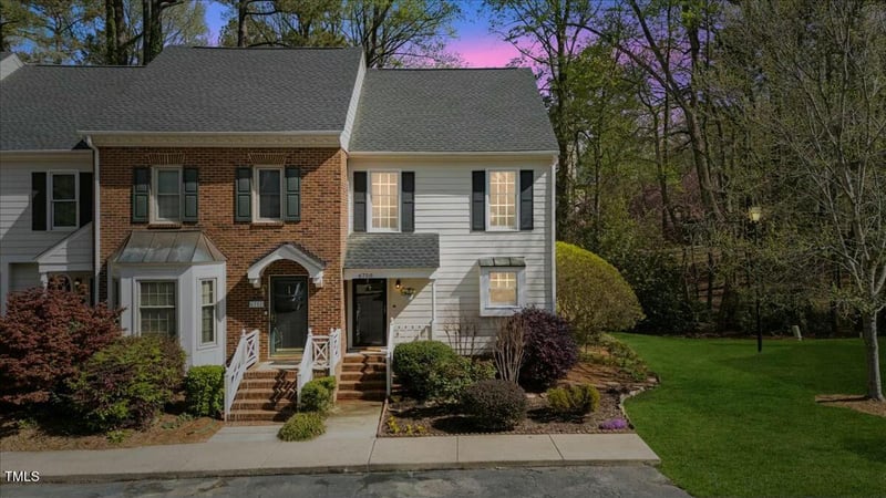 6750 Olde Province Ct, Raleigh, NC 27609