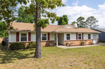6750 Weeping Water Rn, Fayetteville, NC 28314