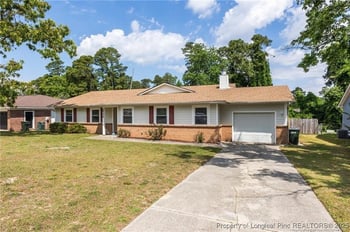 6750 Weeping Water Rn, Fayetteville, NC 28314