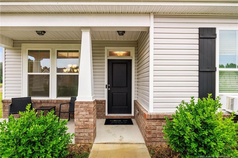 6752 Running Fox Rd, Hope Mills, NC 28348