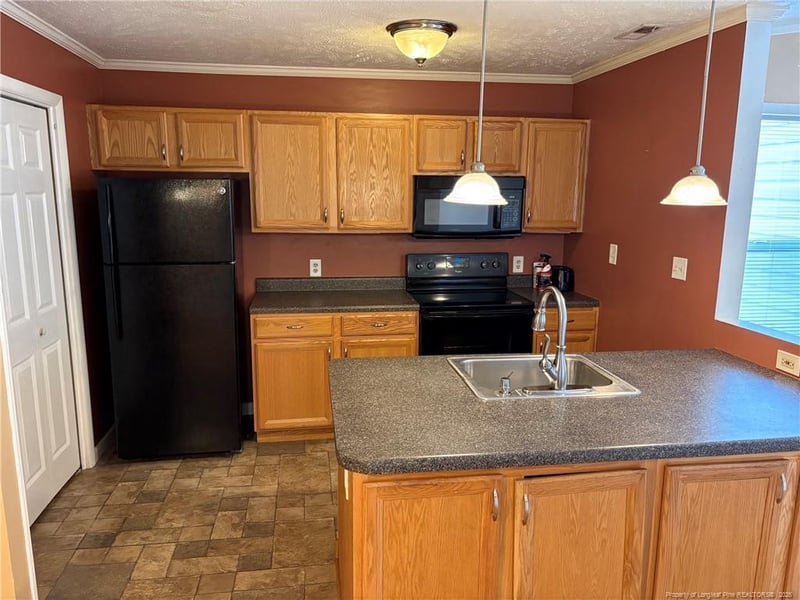 676 Bartons Landing Pl #5, Fayetteville, NC 28314