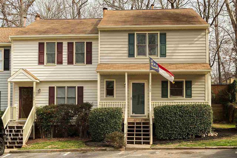 6760 Chauncey Dr, Raleigh, NC 27615