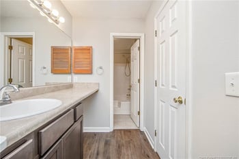 6760 Willowbrook Dr #8, Fayetteville, NC 28314