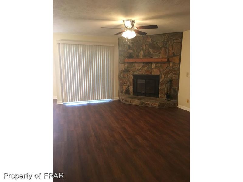6760 Willowbrook Dr, Fayetteville, NC 28314