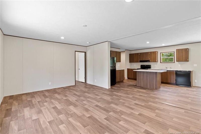 6764 Cedar Creek Rd, Fayetteville, NC 28312