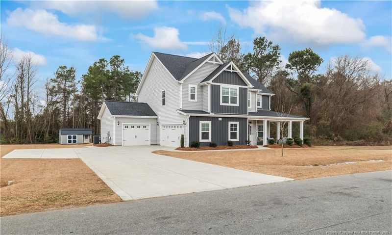 6767 Running Fox Rd, Hope Mills, NC 28348
