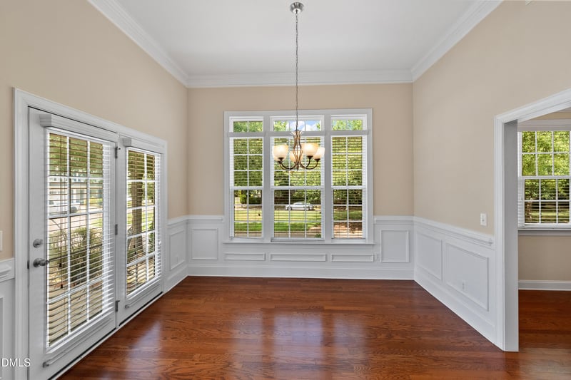 677 Democracy St, Raleigh, NC 27603