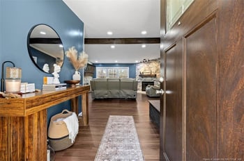 677 Nicole Dr, Sanford, NC 27332