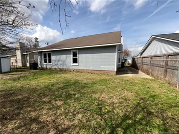 6770 Winchester St, Fayetteville, NC 28314