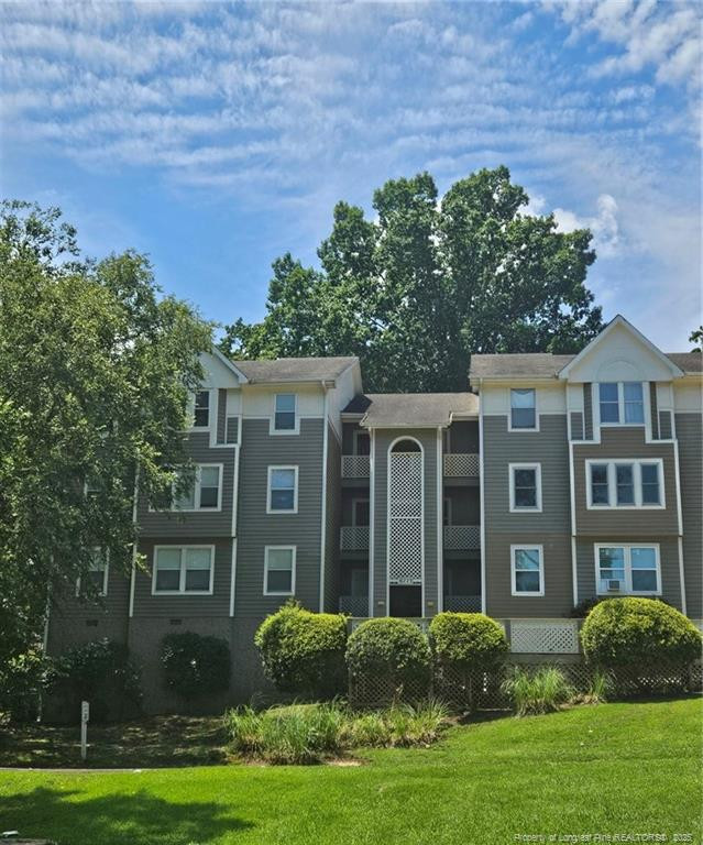 6771 Willowbrook Dr #6, Fayetteville, NC 28314