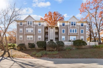 6771 Willowbrook Dr #7, Fayetteville, NC 28314
