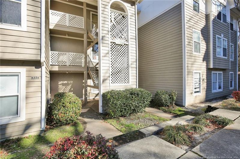 6776 Willowbrook Dr NW #5, Fayetteville, NC 28314
