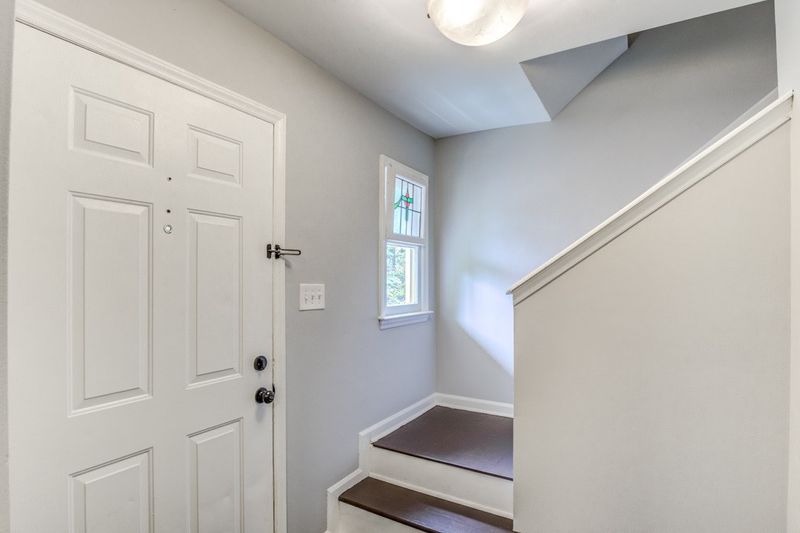 6778 Chauncey Dr, Raleigh, NC 27615