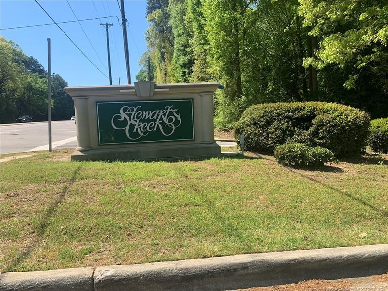 6788 Willowbrook Dr #2, Fayetteville, NC 28314