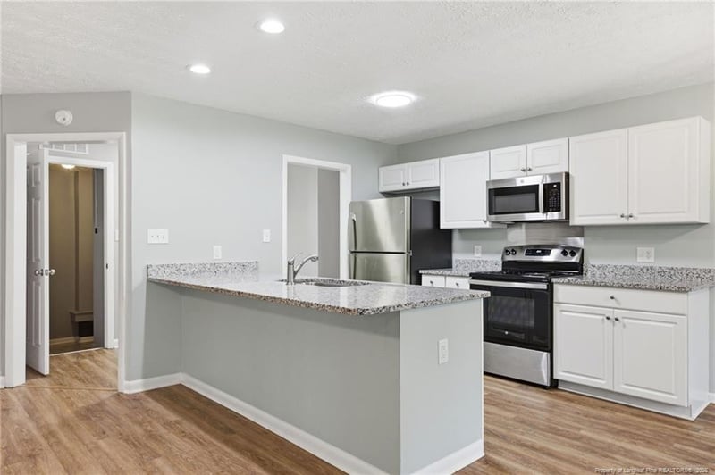 6791 Seaford Dr, Fayetteville, NC 28314