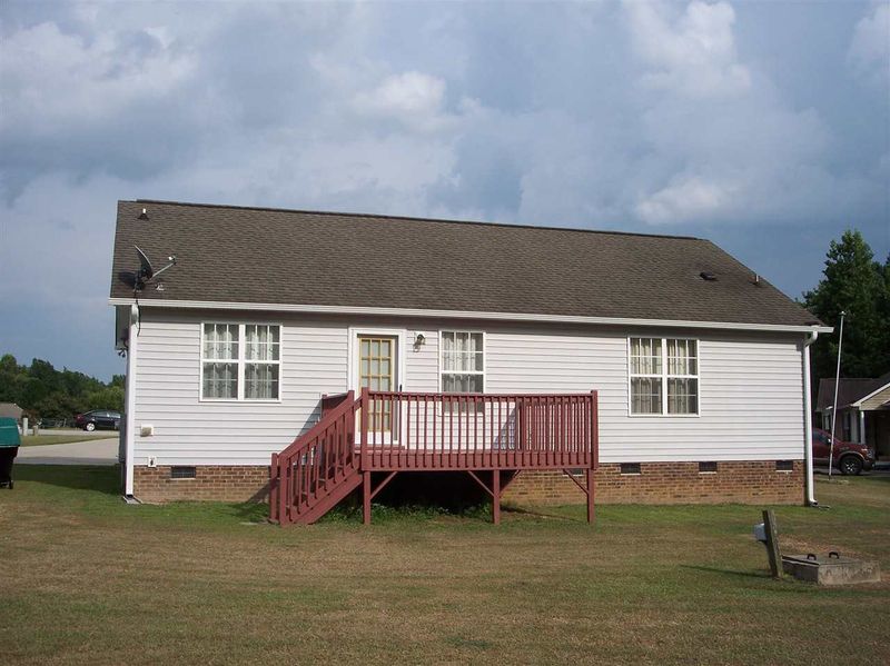 68 Applecross Dr, Clayton, NC 27520
