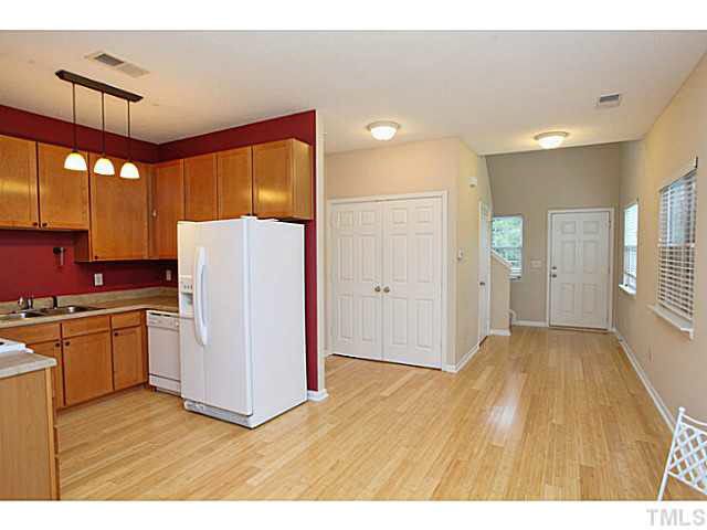 68 Cole Pl #G, Chapel Hill, NC 27517