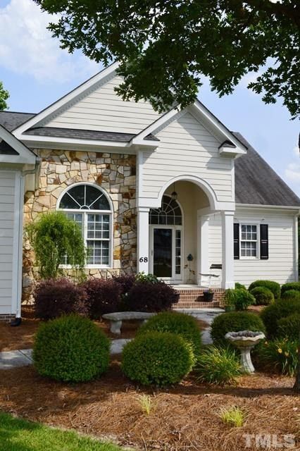 68 Debbar Dr, Clayton, NC 27527