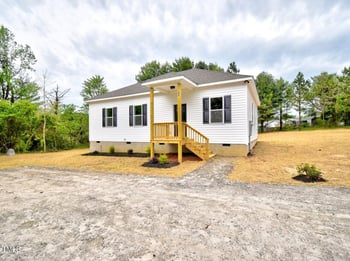 68 Grace Way, Henderson, NC 27537