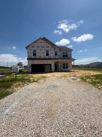68 Mossy Bridge Ct, Lillington, NC 27546