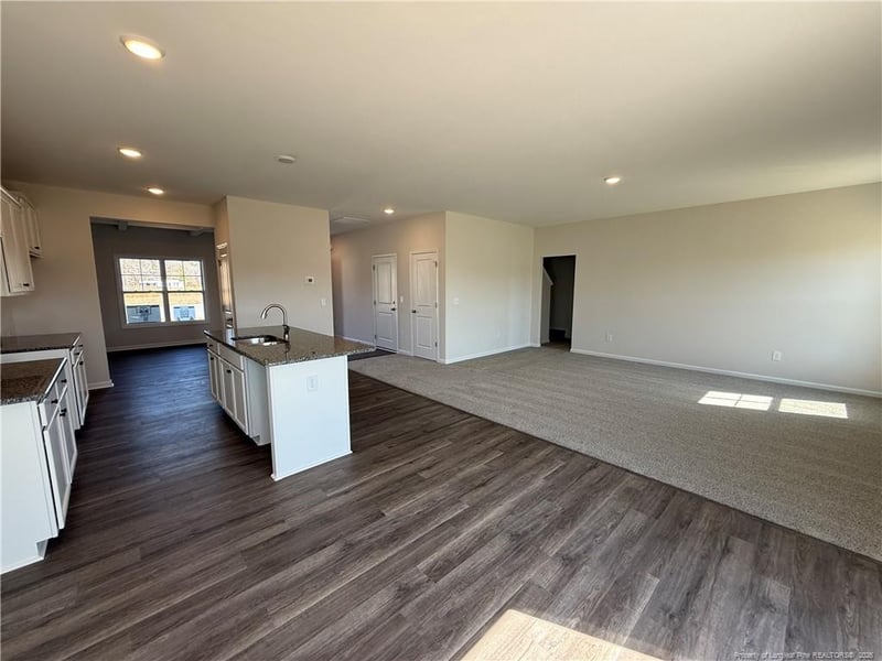 68 Mossy Bridge Ct, Lillington, NC 27546