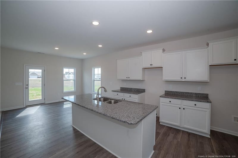 68 Mossy Bridge Ct, Lillington, NC 27546