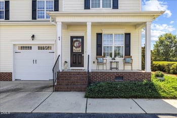 68 Radcliffe Ct, Clayton, NC 27527