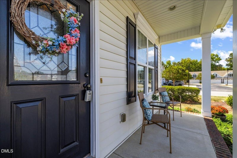 68 Radcliffe Ct, Clayton, NC 27527