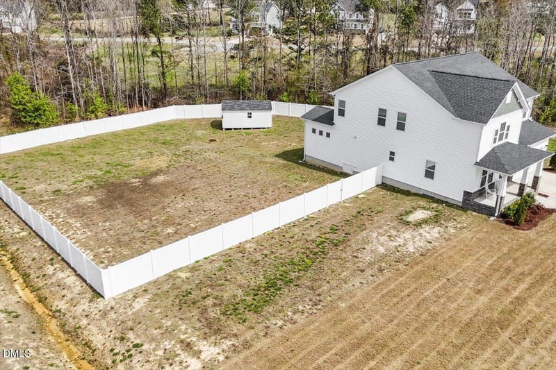 68 Salem Village Dr, Fuquay Varina, NC 27526