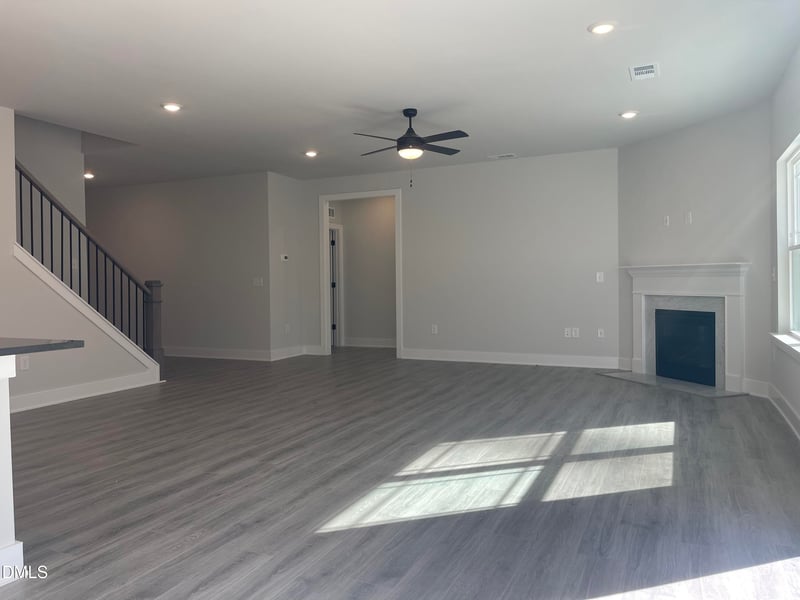 68 Streamline Ct, Lillington, NC 27546