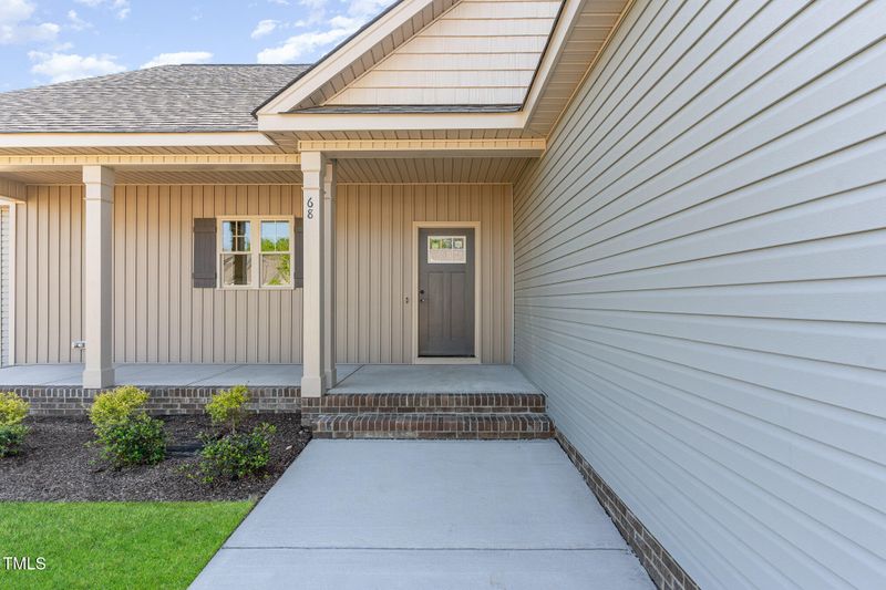 68 Tee Dr, Selma, NC 27576