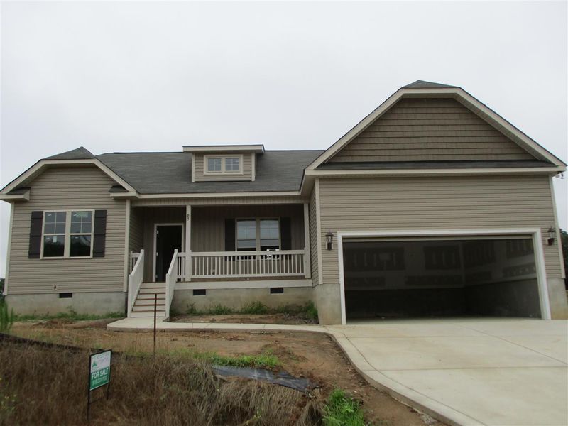 68 Wynnridge Dr, Angier, NC 27501
