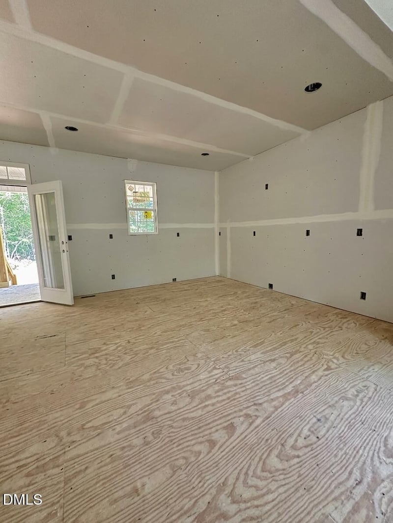 680 Jasmine Rd, Fuquay Varina, NC 27526