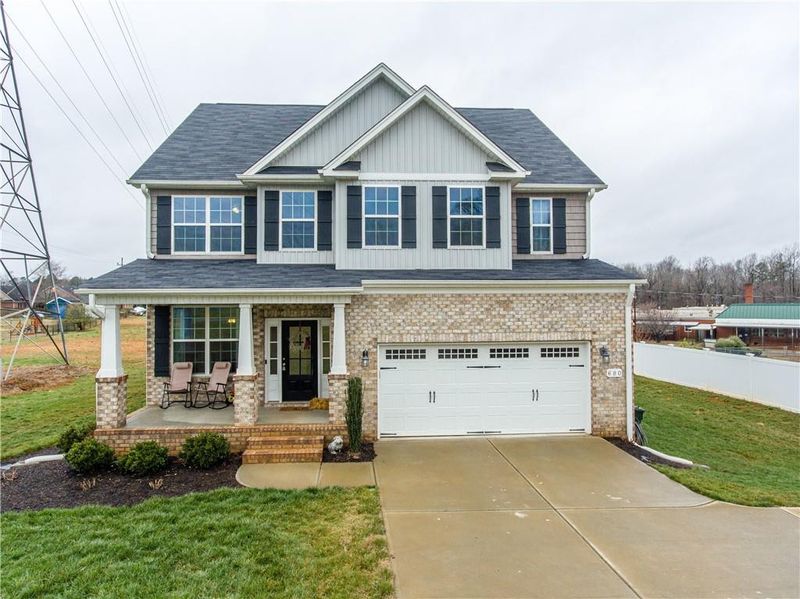 680 S Third St, Mebane, NC 27302