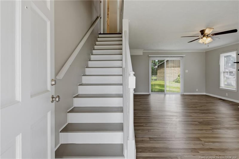 6800 Creston Cir, Fayetteville, NC 28314