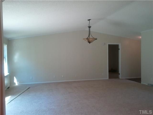 6801 Bristle Bark Ct, Wendell, NC 27591