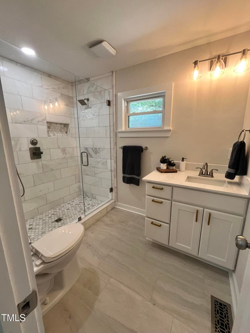 6801 Holly Springs Rd, Raleigh, NC 27606