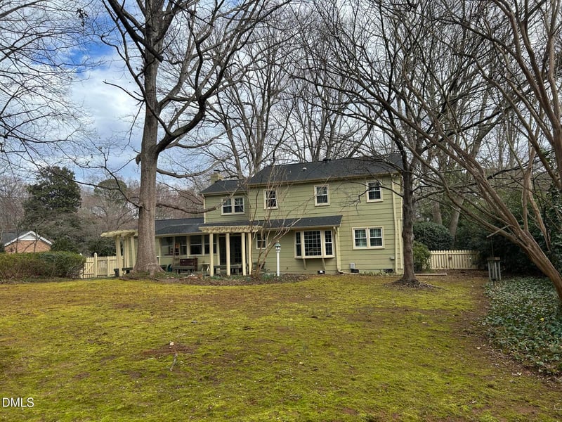 6801 Oak Ridge Dr, Raleigh, NC 27612