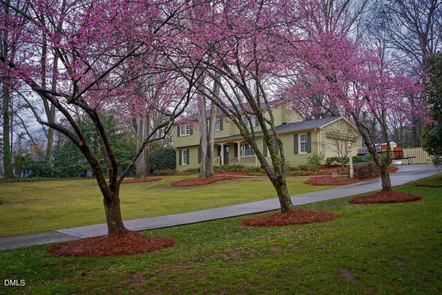 6801 Oak Ridge Dr, Raleigh, NC 27612
