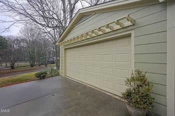 6801 Oak Ridge Dr, Raleigh, NC 27612