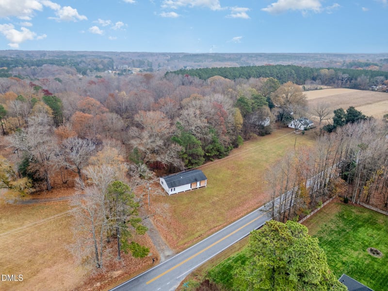 6801 Rock Service Station Rd, Raleigh, NC 27603