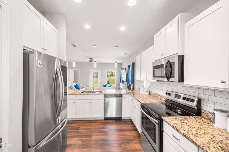 6802 Shane Dr, Raleigh, NC 27610