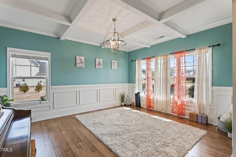 6804 Arlington Oaks Trl, Raleigh, NC 27603