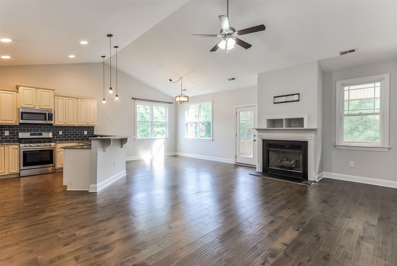 6804 Payton View Dr, Garner, NC 27529