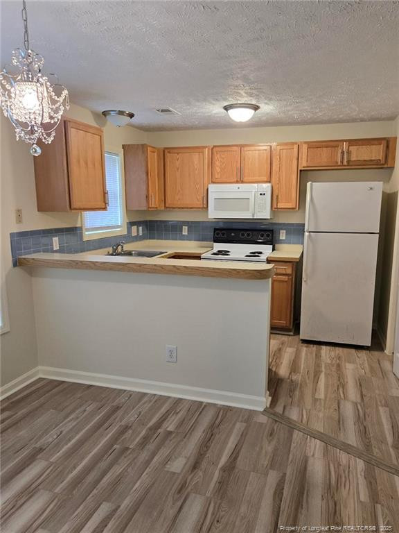 6804 Willowbrook Dr #3, Fayetteville, NC 28314