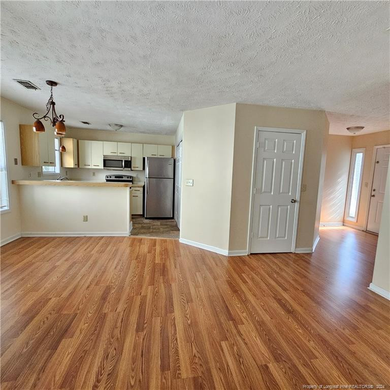 6804 Willowbrook Dr #6, Fayetteville, NC 28314