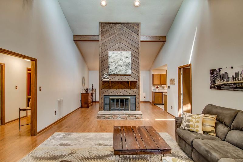 6805 Chamonix Pl, Raleigh, NC 27613