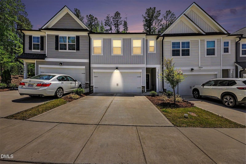 6805 Doddridge Ln, Cary, NC 27519