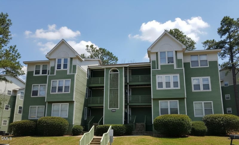 6805 Willowbrook Dr #4, Fayetteville, NC 28314