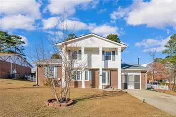 6806 Beaverstone Dr, Fayetteville, NC 28314